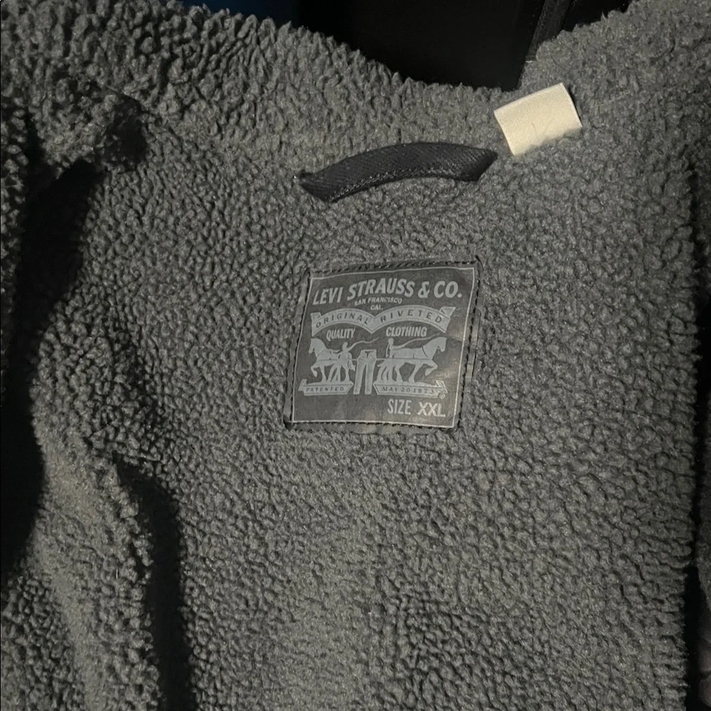 Men's Levi’s Black Denim Jacket - Picture 8 of 9